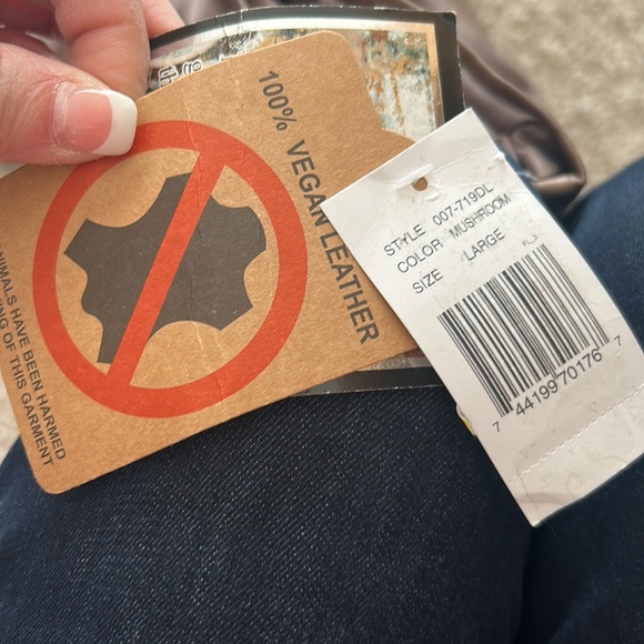 NWT⭐️INDIGO SAINTS JACKET Light Brown Mushroom color Vegan LEATHER Large - Picture 11 of 15